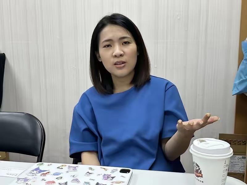 继韩国瑜之后，国民党徐巧芯也针对民进党提案，要立院发声声援沈伯洋一事，做出了回应