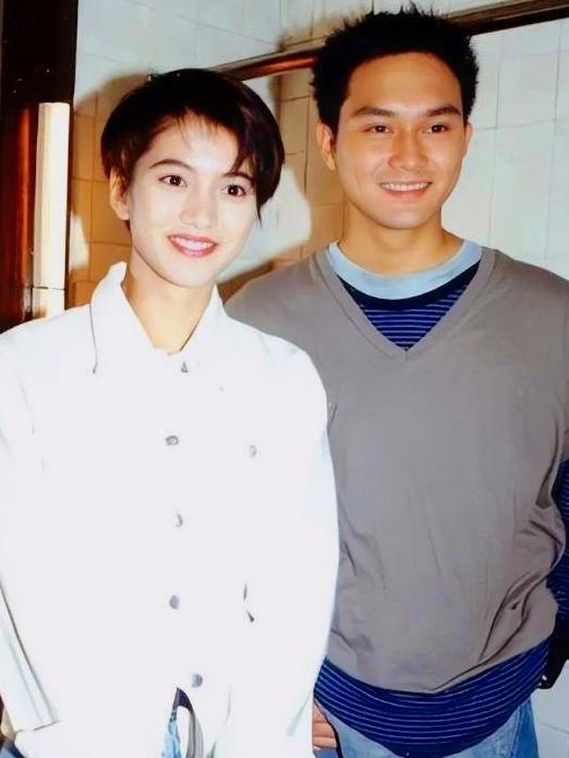 一句“你钱够不够用”，道尽了28年婚姻最戳心的浪漫。被问生命只剩24小时，