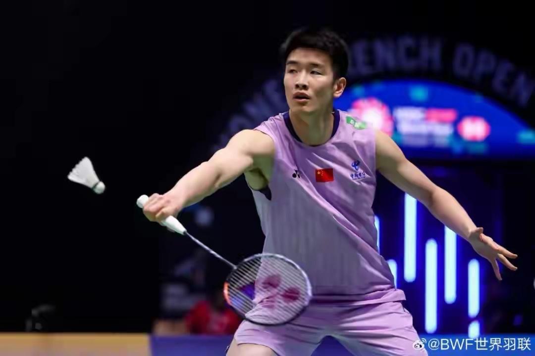 李诗沣给年轻人上课，但过程却没那么轻松。李诗沣竟被王柏崴在首局给送了个位数，幸