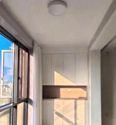 炸裂！上海中介惊天操作，200块套走房东28万！家人们，上海房产圈刚爆了个