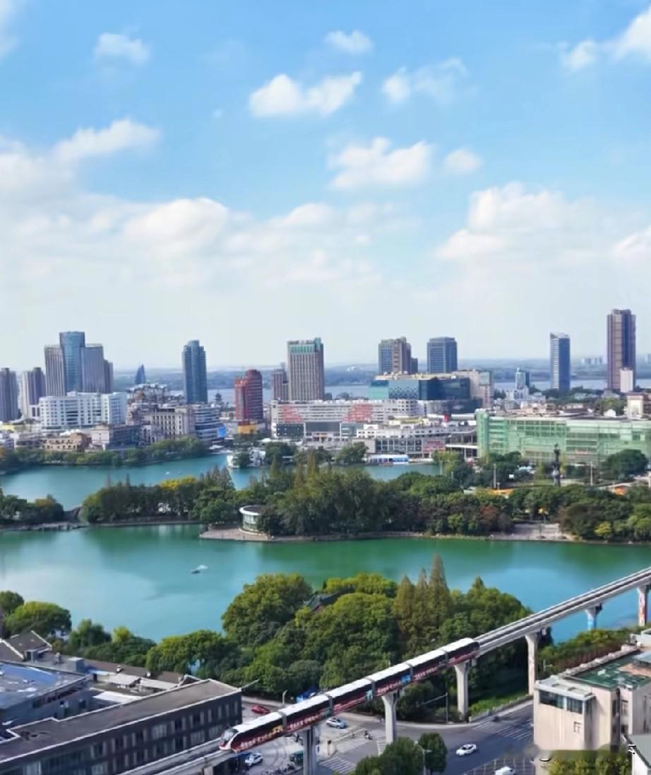 芜湖企业收购江阴的企业，芜湖的发展趋势越来越好芜湖，安徽省副中心城市，安徽省重