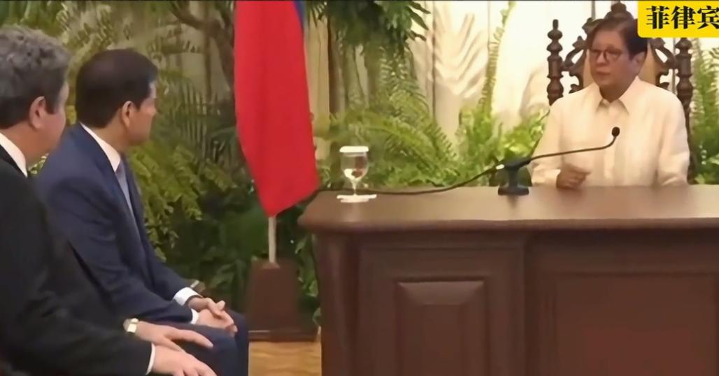 连坐次都变了！美国也蒙了，菲律宾到底把谁当成老大了？7月22日，菲律宾总统小
