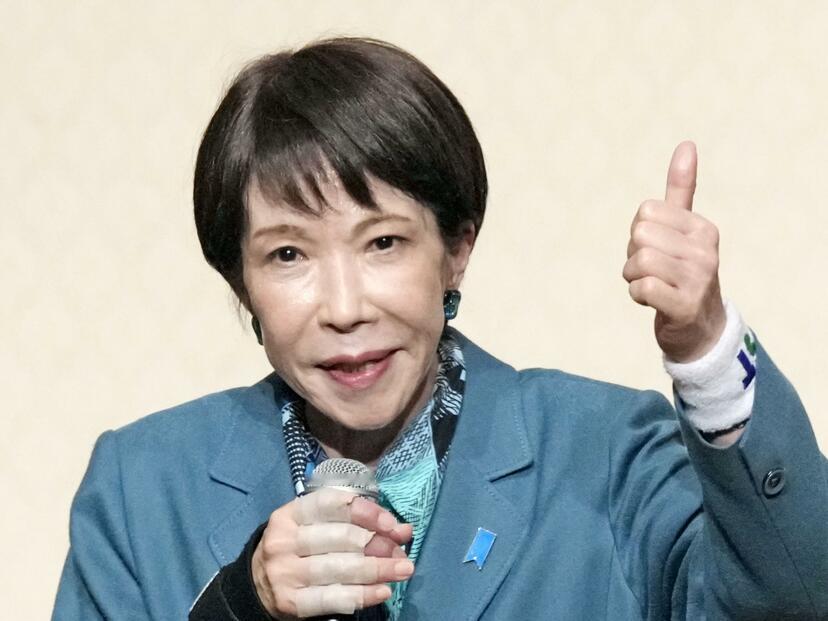 不搞一刀切！据日本共同社报道，咱们2026年1月加强对日本两用物项出口管制后，今