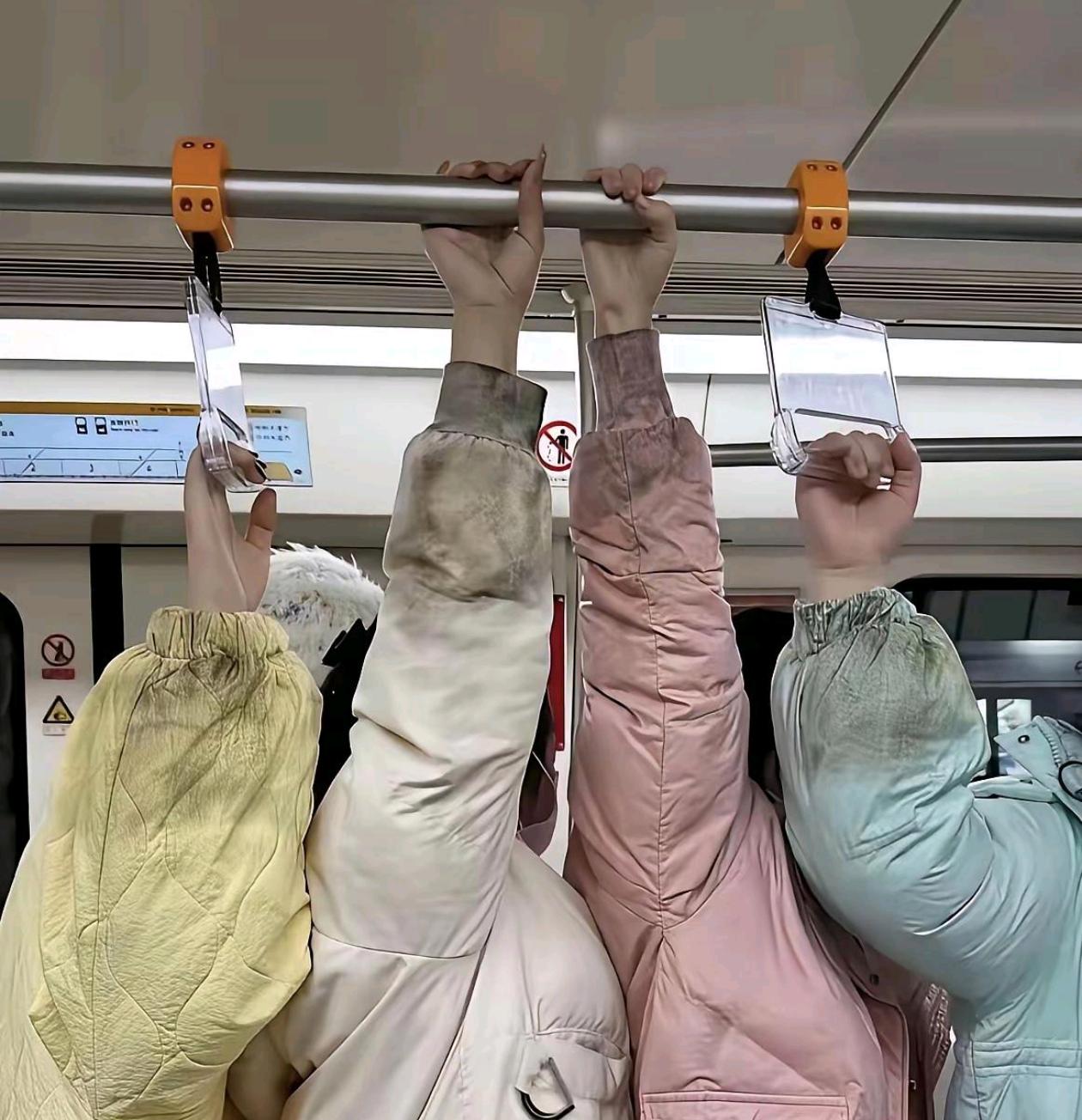 这张图太有说服力了！瞬间懂为啥羽绒服得买黑色