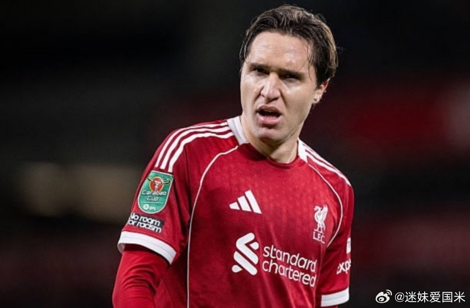 FichajesviaGoal的消息，国际米兰确认了他们对这名意大利边锋的兴