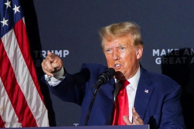 清算开始了！特朗普以为卖点导弹就能在台海刷存在感，结果回头一看，自家的后院已经被