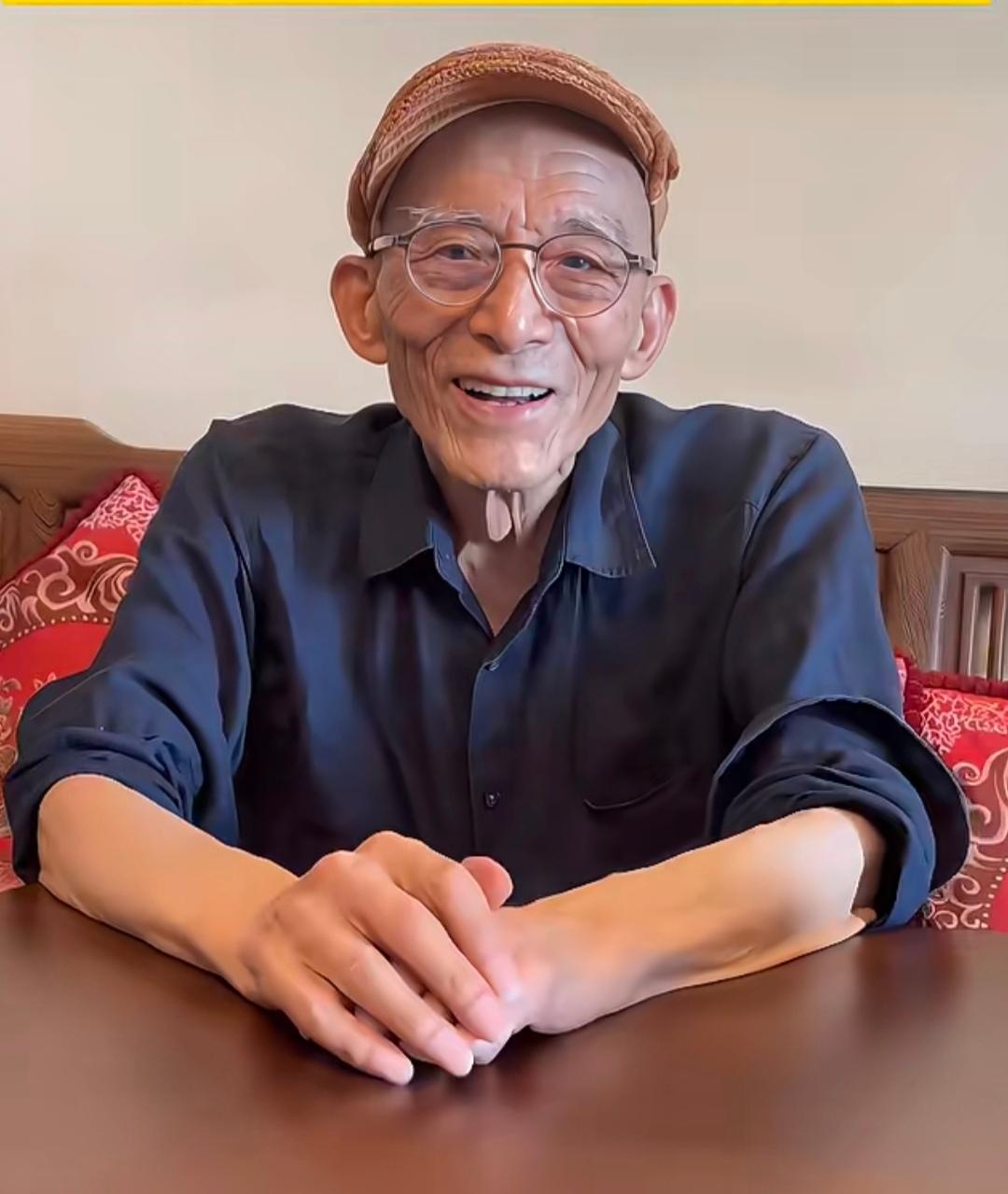 好奇查了一下游本昌的家世，不查不知道，一查真意外！他父母根本不是什么普通人，