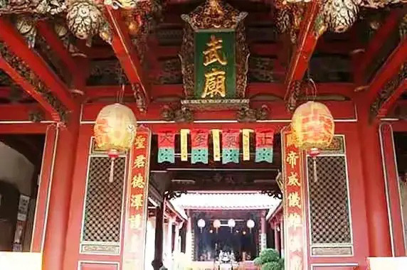 直到现在我才知道，项羽为什么进不了武庙。说白了，不是他进不了武庙，是武庙根本配不上他进。这位中国历史