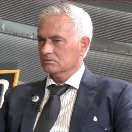 穆里尼奥谈罗德里：犹豫的人我不用，皇马不需要摇摆者皇马主帅穆里尼奥表示，今夏曾亲