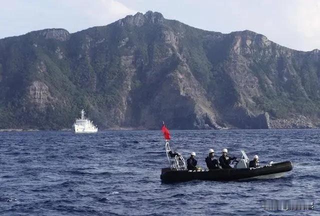 下个礼拜，解放军有可能包围钓鱼岛，逼高市早苗下台台湾名嘴郭正亮认为，钓鱼岛一