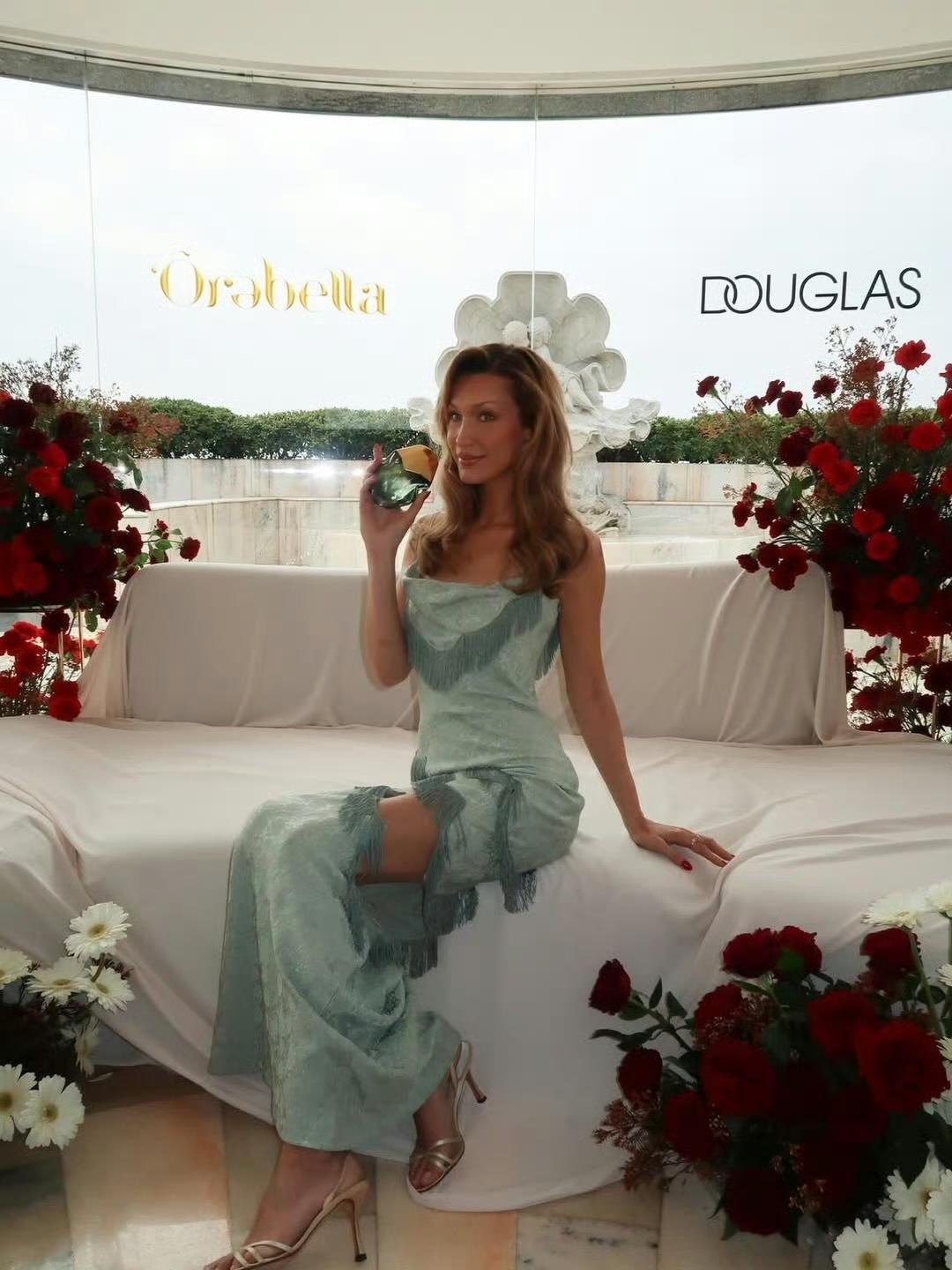 这条裙子超美[爱心]