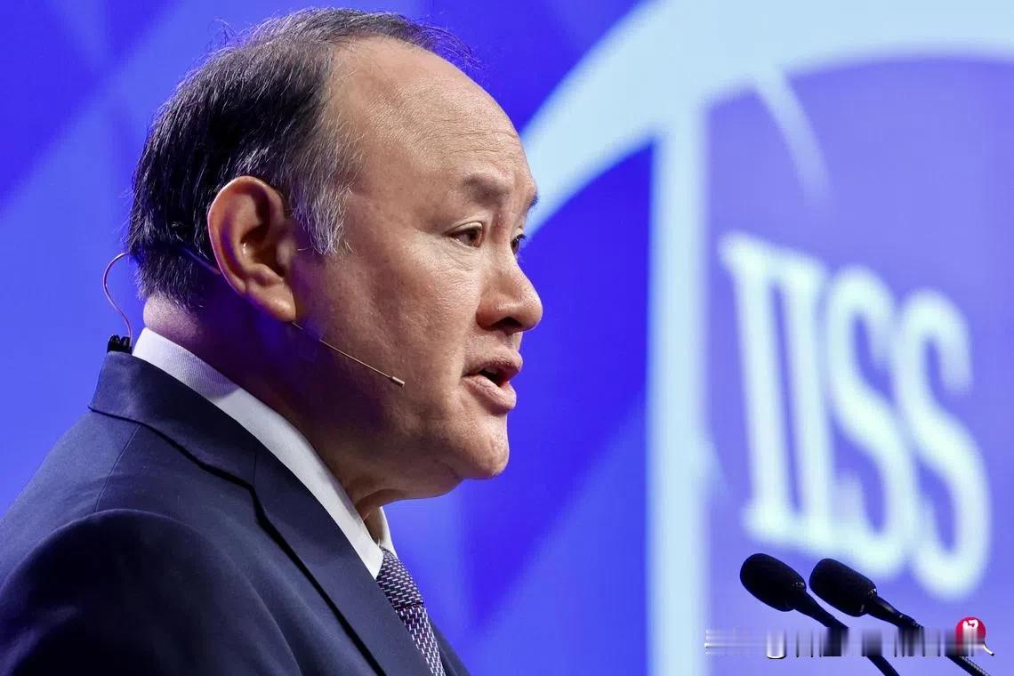 一封信，打的是2028年的总统选战。信里偏偏写到特奥多罗的“政治上升”，还说政局