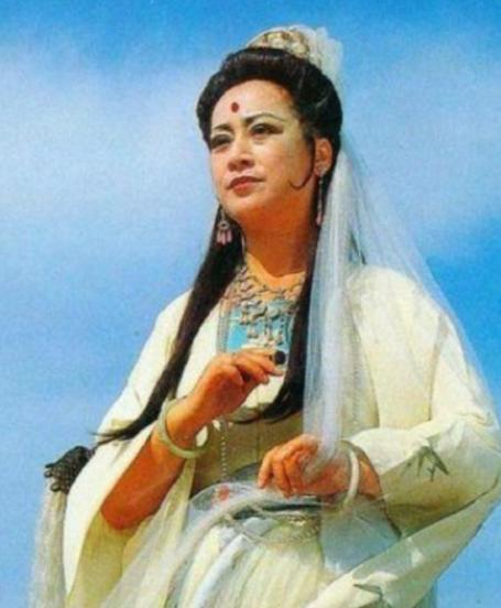 1982年，杨洁导演定下39岁的左大玢演“观音”，李诚儒当时就急了，“她又老又胖
