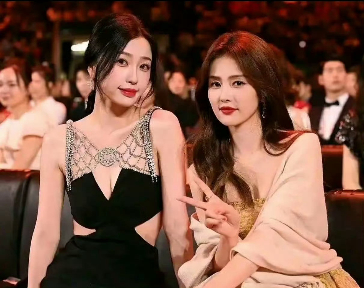 曝白鹿虞书欣绝交了，塑料姐妹？