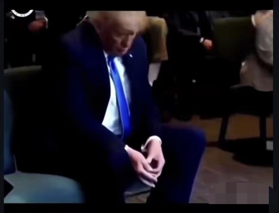 伊朗开出了第一个停战条件。老特立马耷拉下了脑袋。伊朗刚刚选出来的新领