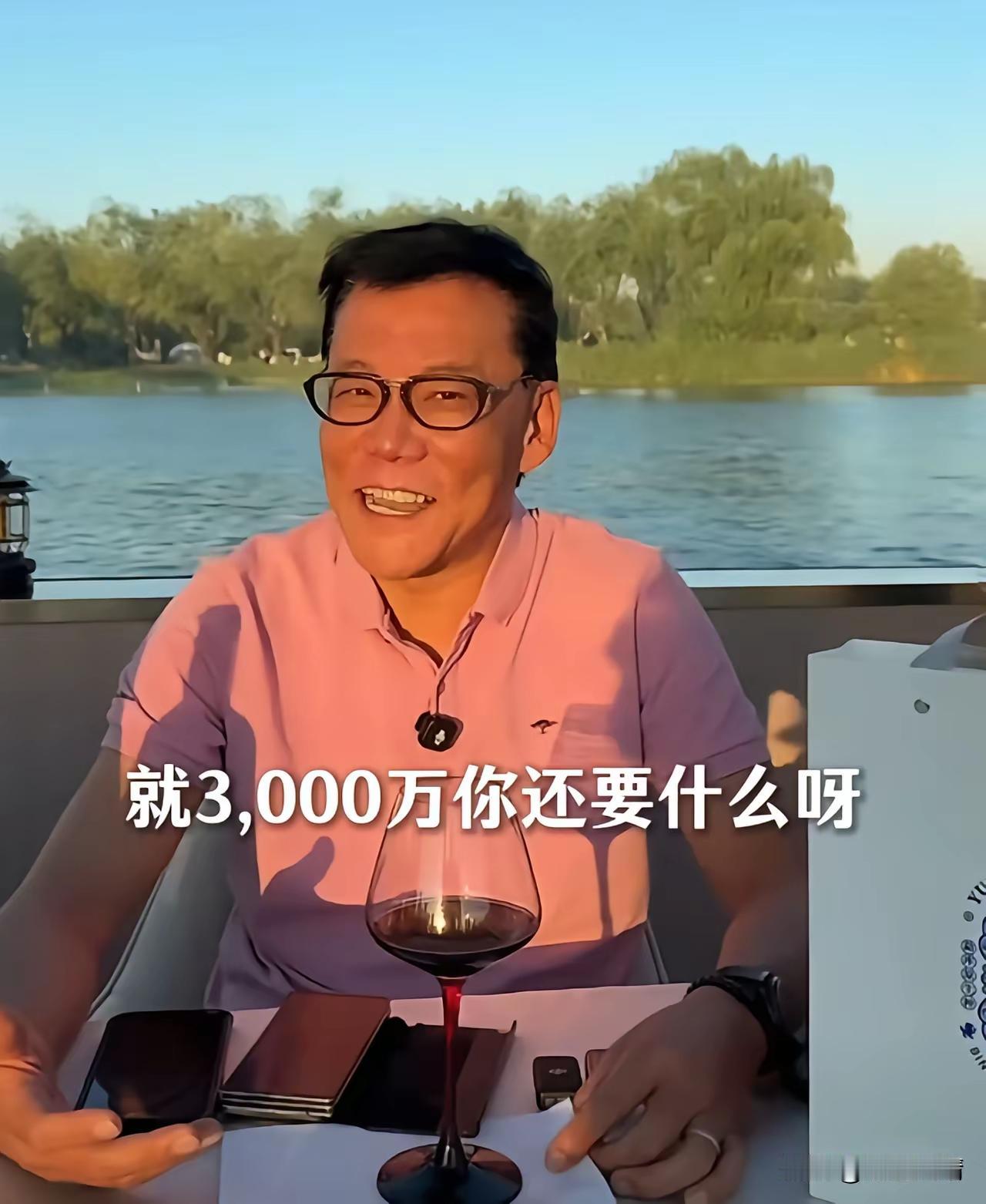 孙宇晨这，在北大校友圈里也被狠狠地鄙视了。李国庆说，校友点名让他骂孙宇晨一顿，看