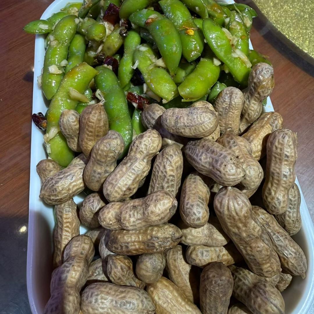 人到中年，你网购过哪些不实用的大件物品？我先说说自己吧，给大家避坑。第1，高低床