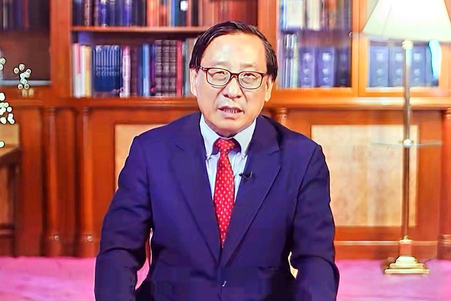 狠怼西方双标！高志凯一句话撕开霸权遮羞布，全场死寂！国际会场突发“名场面”