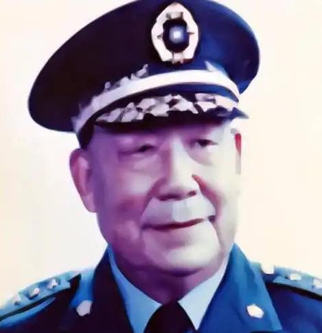 1949年6月1日，蒋介石急电青岛：“所有港口、电厂、纱厂，一律炸毁！”警备司令