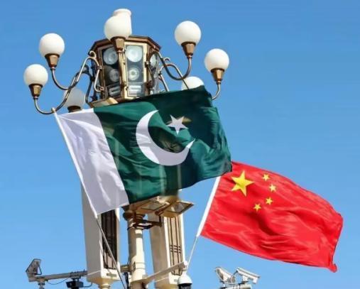 为什么咱们要地方巴基斯坦，就这么说吧，巴基斯坦的危险性大概率是不低于印度的，只要