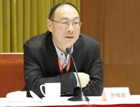 金灿荣老师点出的中美竞争软肋！最近刷到金灿荣老师的一个讲座，他没绕那些“硬