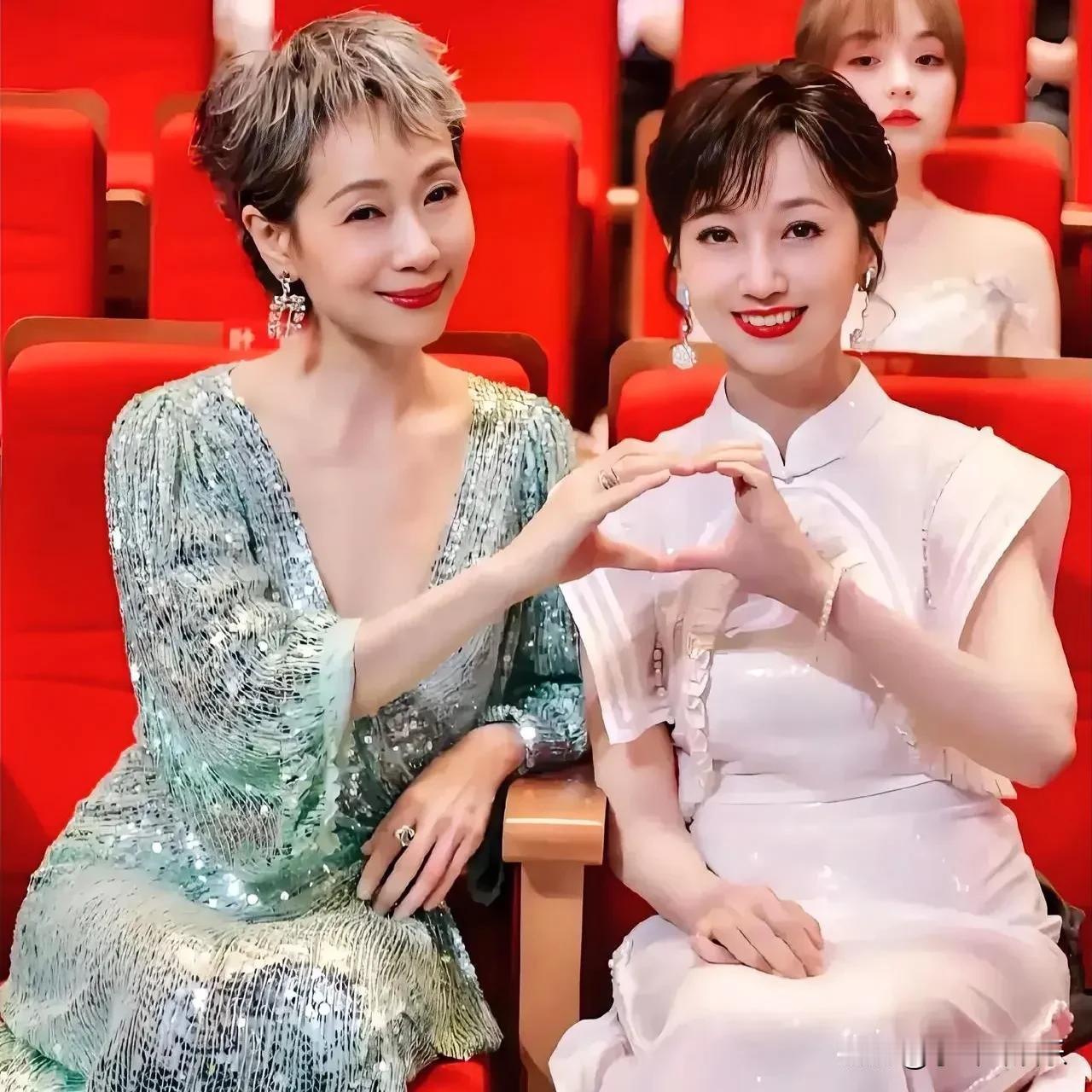 叶童太酷了单方面宣布停止新白娘子演唱会原本靠卖情怀就能让80、90后消费