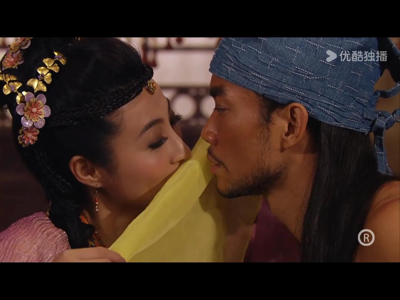 TVB“排骨仔”敖嘉年，《寒山潜龙》这一段太好看了，为了掩饰身份到了风月场，假