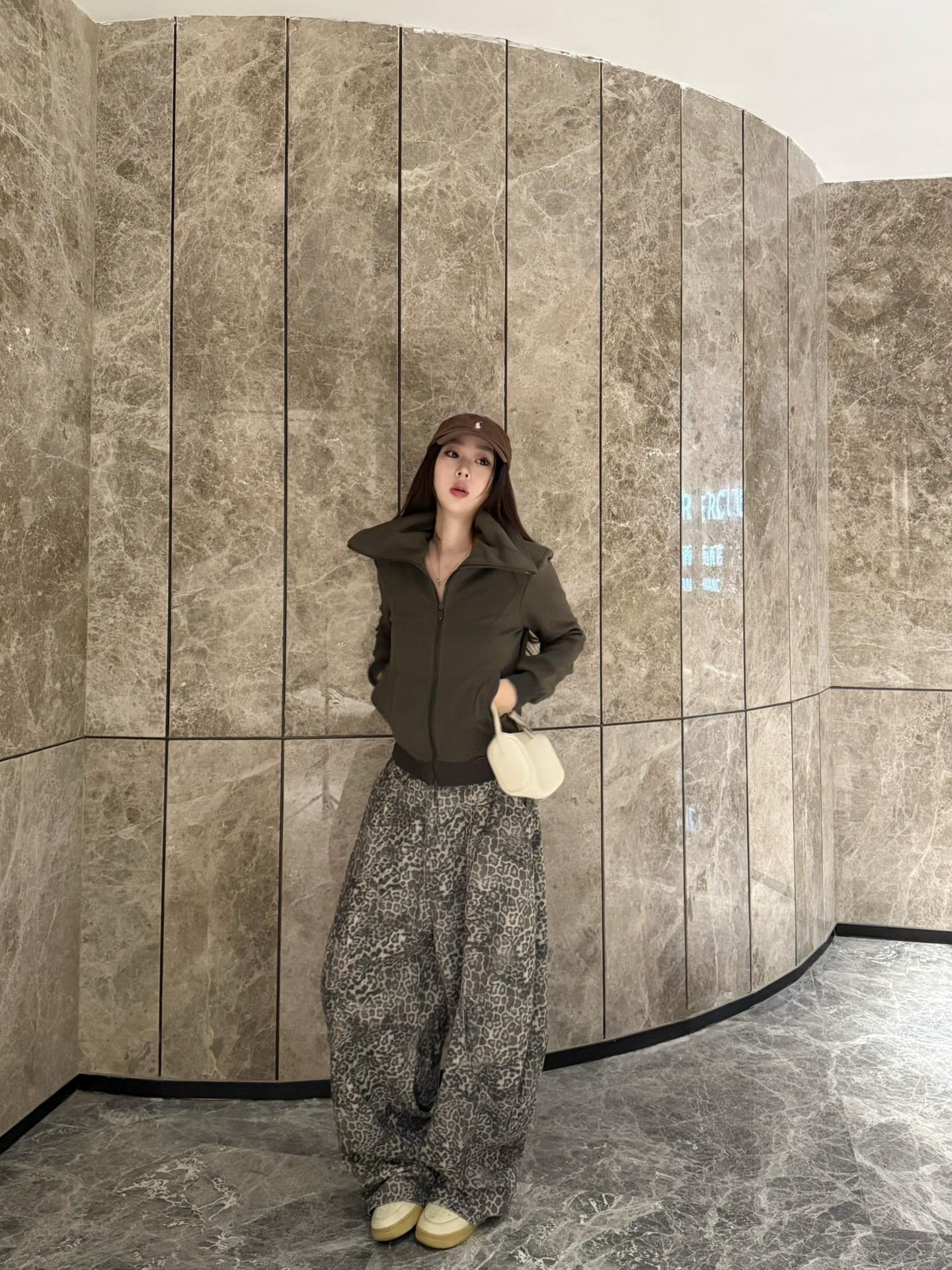晚上好 有什么倒忙是本天才可以帮忙的。