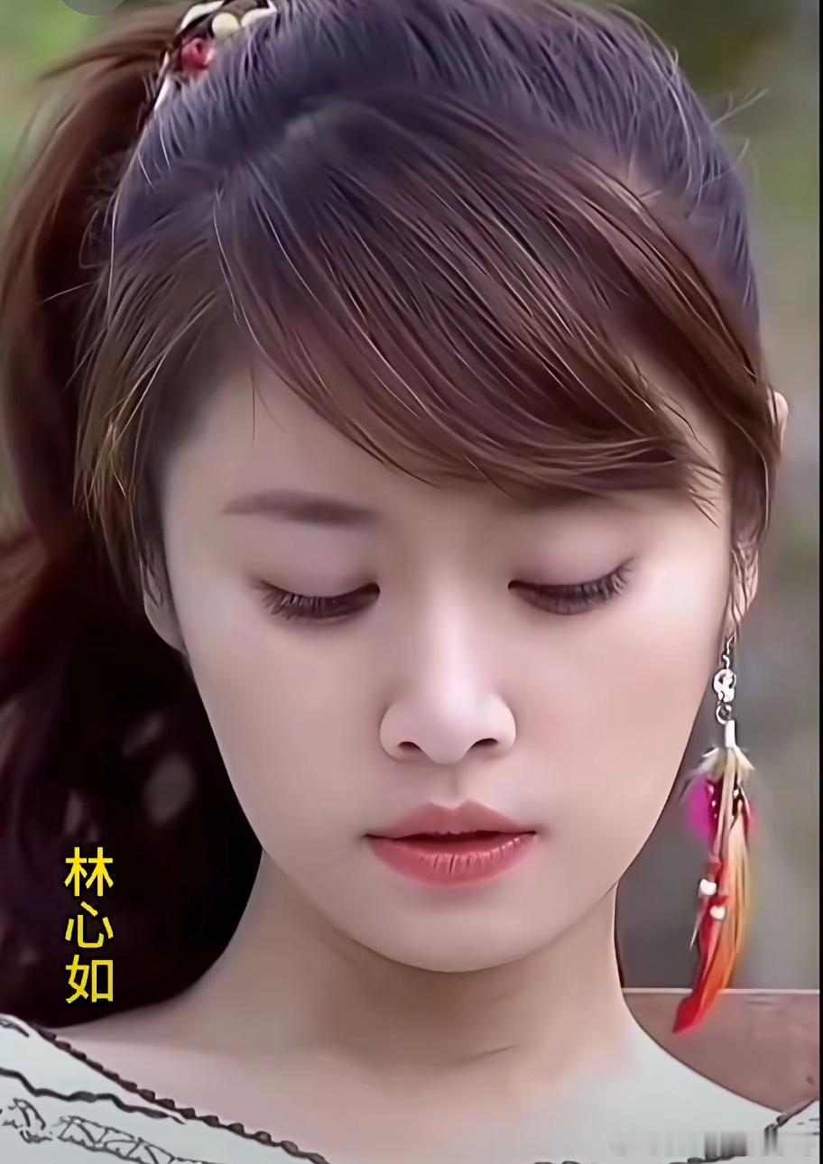 早期的林心如和早期的张檬，谁更美更胜一筹？你更喜欢谁？