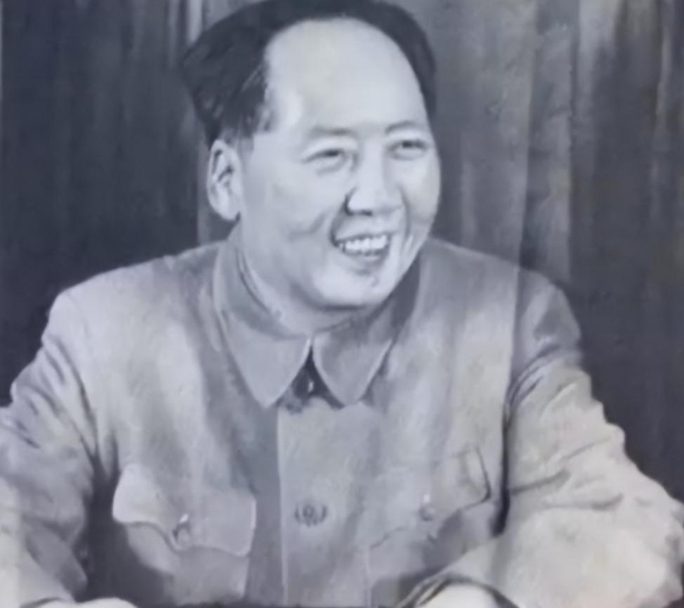 1956年，毛主席接见徐州地委书记时，忽然问他：“四”下面加个“南”是什么字？地