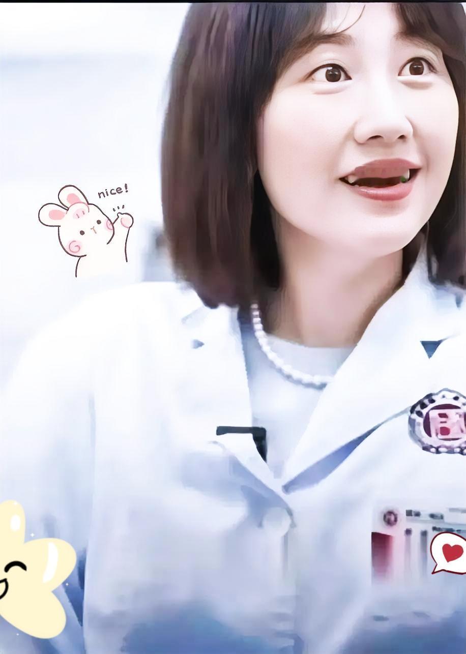 谁还没犯过错？曾医生主动发声道歉、深刻反省的态度，已经比很多人强太多了。博