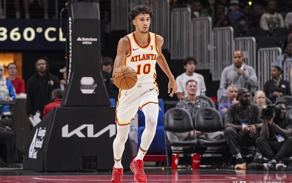 老鹰管理层疯了吗？他们竟想用24年状元扎卡里·里萨谢去换安东尼·戴维斯！这笔