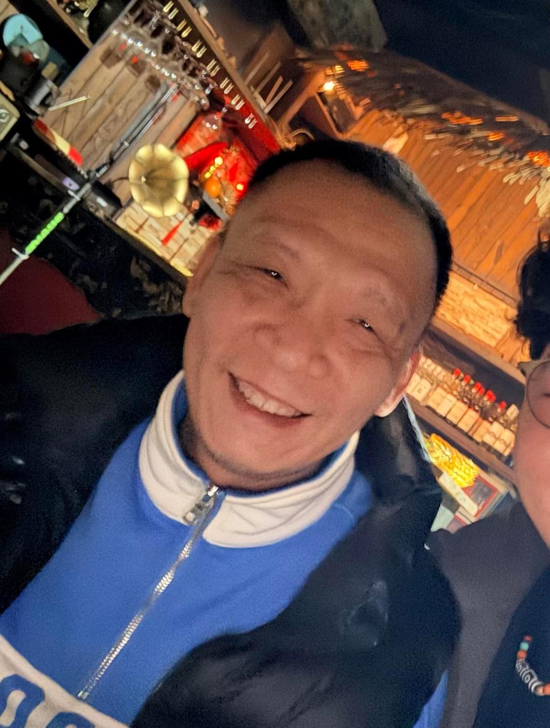 啊啊啊一旦接受tutu像张鹏我就再也无法直视这只狗…