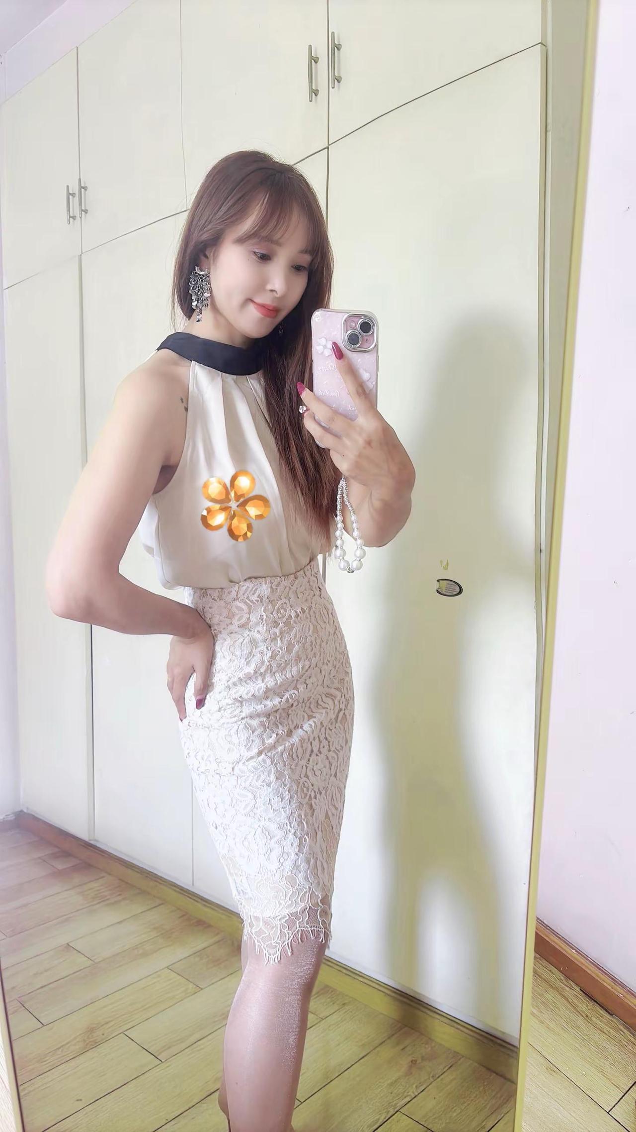 我认为二婚就是找个伴，老了以后能彼此照应，不管男人还是女人，一定不要太贪心，你既