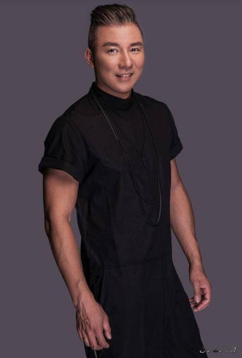 中国香港TVB艺人刘永健，1995年入行，2007年离巢，在TVB超过十年的时