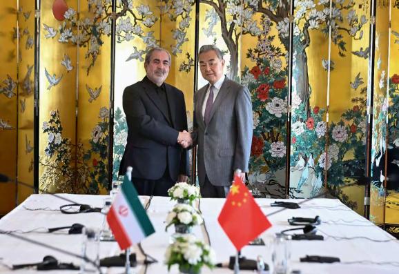 签完备忘录就找中国，伊朗这步棋走对了！【外交部】2026年6月22日，中共中央