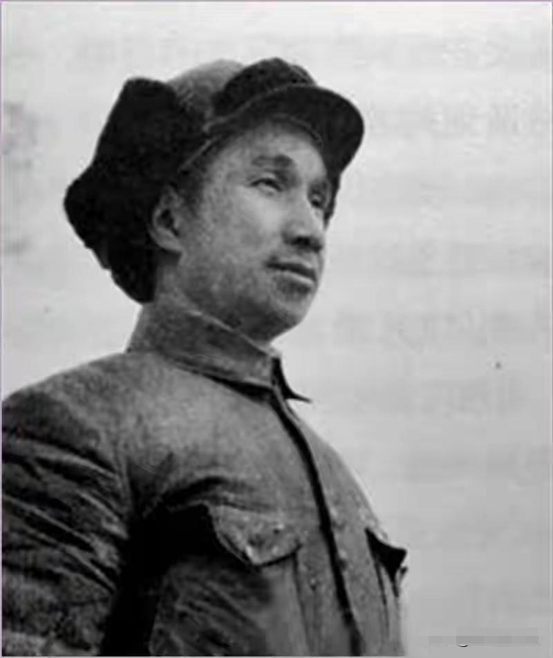 聂鹤亭曾是粟裕排长，55年嫌军衔低大闹总政，罗荣桓：那就不授了这话从罗荣桓元
