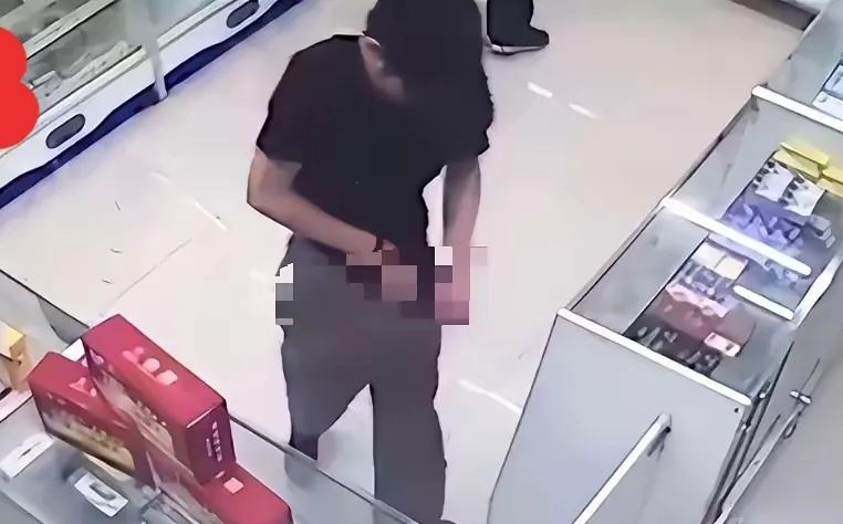 一男子从药店买了一盒“伟哥”，吃完却发现没有任何反应，他觉得药是假的，为了报复药