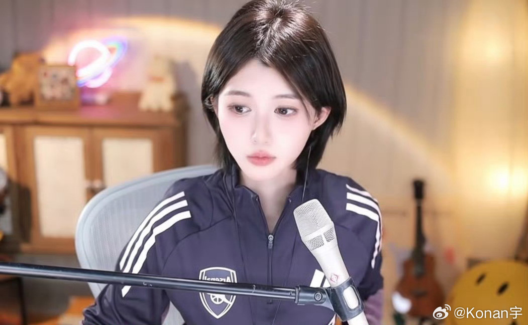 胡嘉一：我要去抖音了，我其实没有想过要离开斗鱼，但是现阶段这个环境有点不太适合我