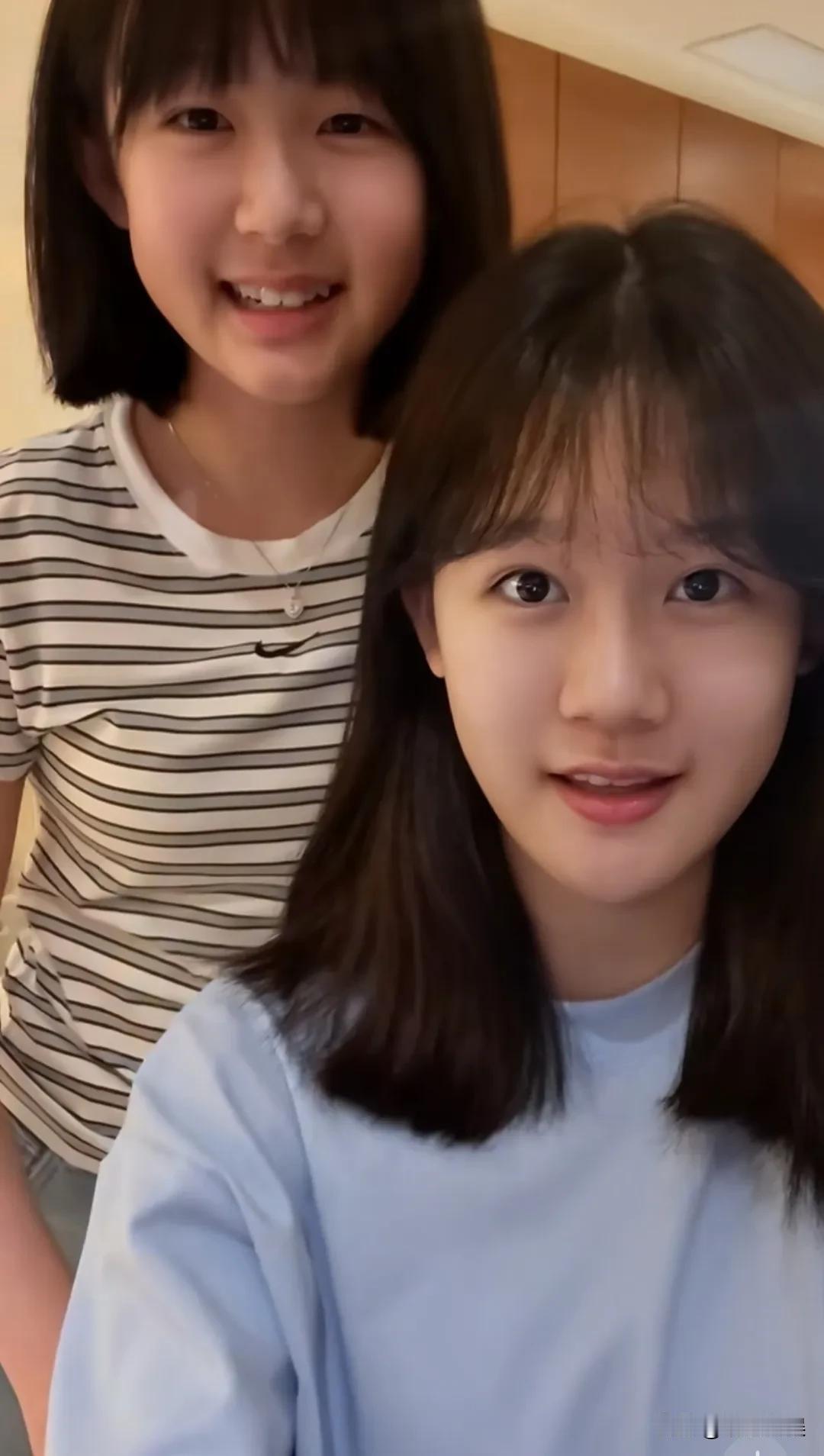 鲍蕾肯定是上辈子做了很多好事积了很多福，这辈子才能找到陆毅这种全方位都完美的男人