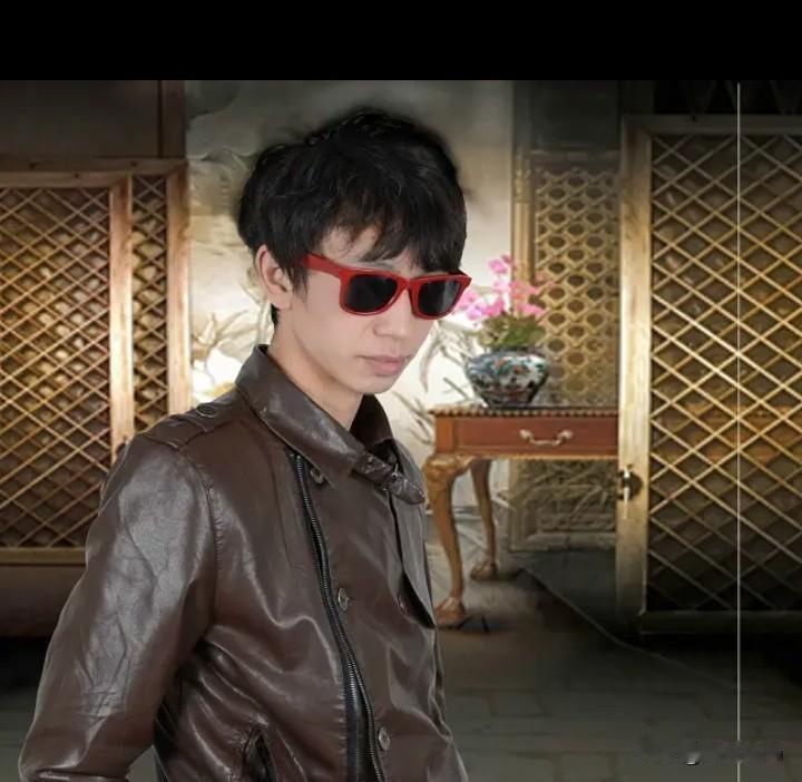 树挪死人挪活，庞麦郎在汉中就是KTV服务员，到北京去就一炮打响全网走红，凭《我的