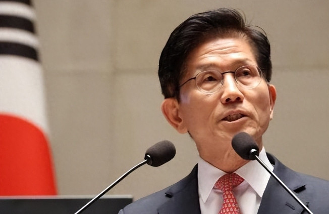 金文洙完成韩国执政党大选候选人登记后立即进行大规模人事调整！