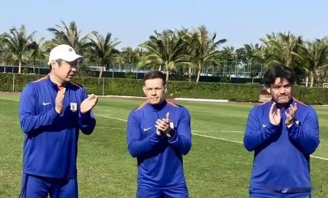 山东泰山队外租球员（段刘愚）（买阿卜杜肉苏力）（德尔加多）回归，曾经的边路老将（