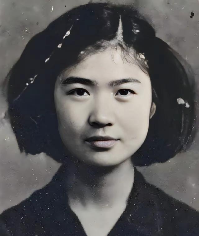 1959年6月，时任山西省委副书记、副省长的郑林专程到了烈士刘胡兰的老家云周西村
