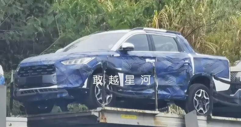 继硬派越野之后，长城汽车的另一个基本盘也要准备被动摇了，那就是皮卡！目测比亚