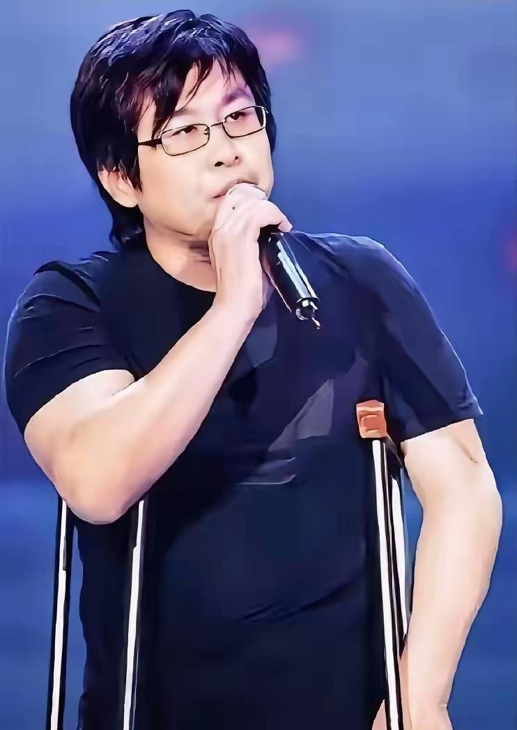汤家凤和郑智化“硬杠”上了！自从郑智化宣布于6月13日要在吉林延吉举行演唱会时