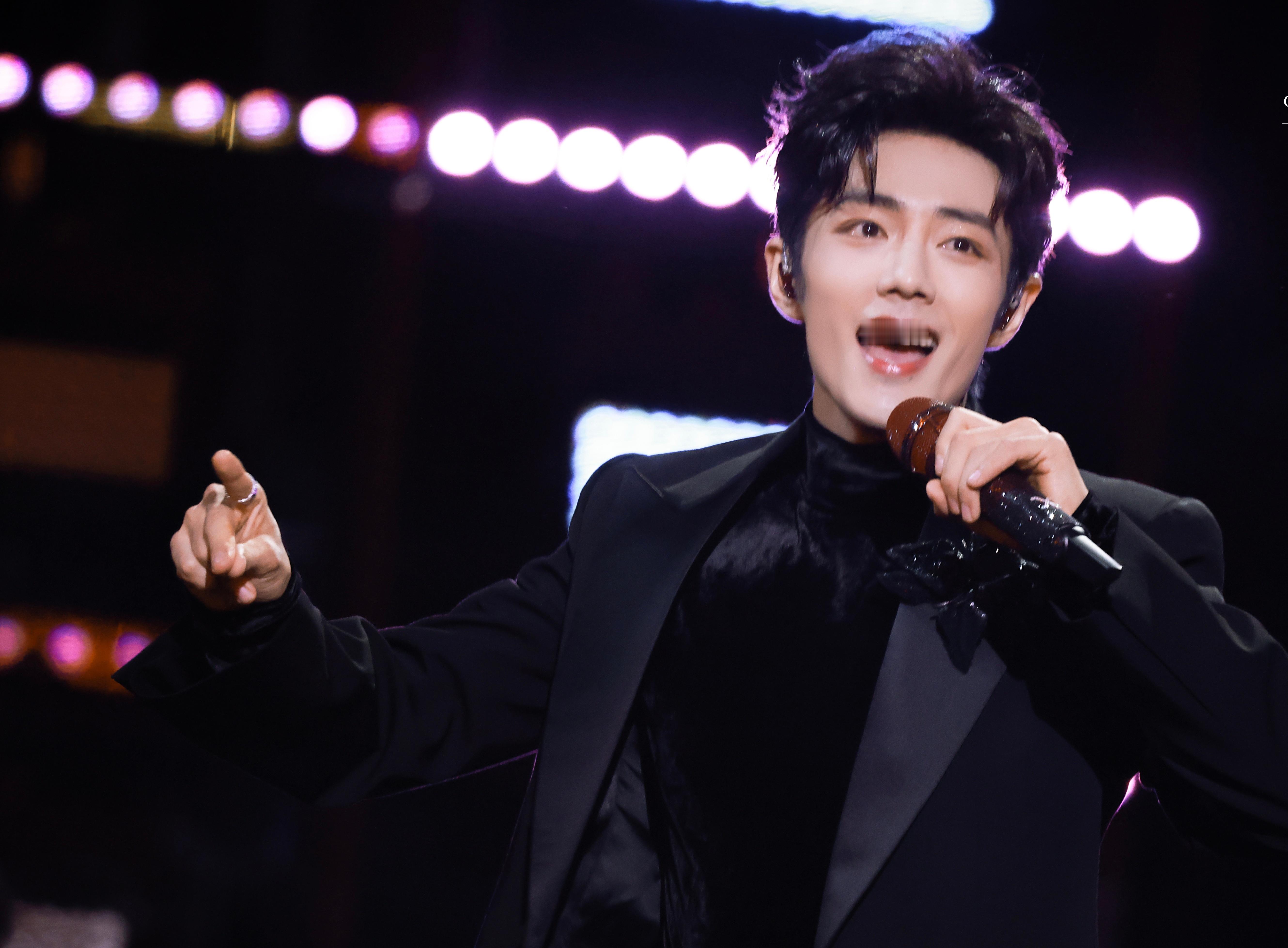 只有肖战能打败肖战，超越《神奇》的神舞台出现了