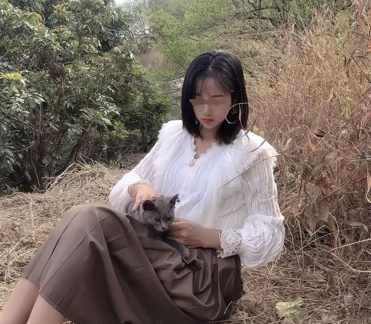 顺德渔村驱赶宝妈的后续来了。顺德渔村总部道歉之后，这位受委屈的妈妈也作出了公开