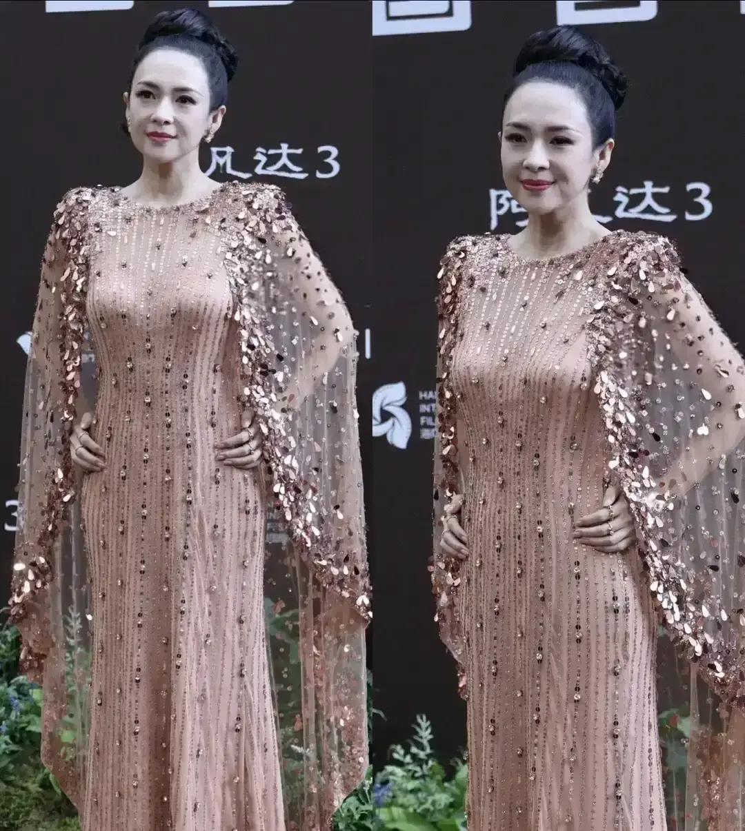 你敢信？章子怡穿GiorgioArmani2023秋冬高定走红毯，却被嘲“乡