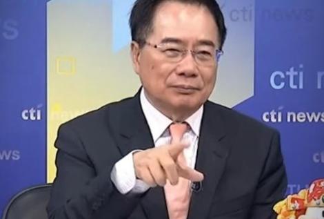 美军方表示，如果中国对台发动武统并划设禁航区，美方不得不击沉中方军舰。蔡正元表示